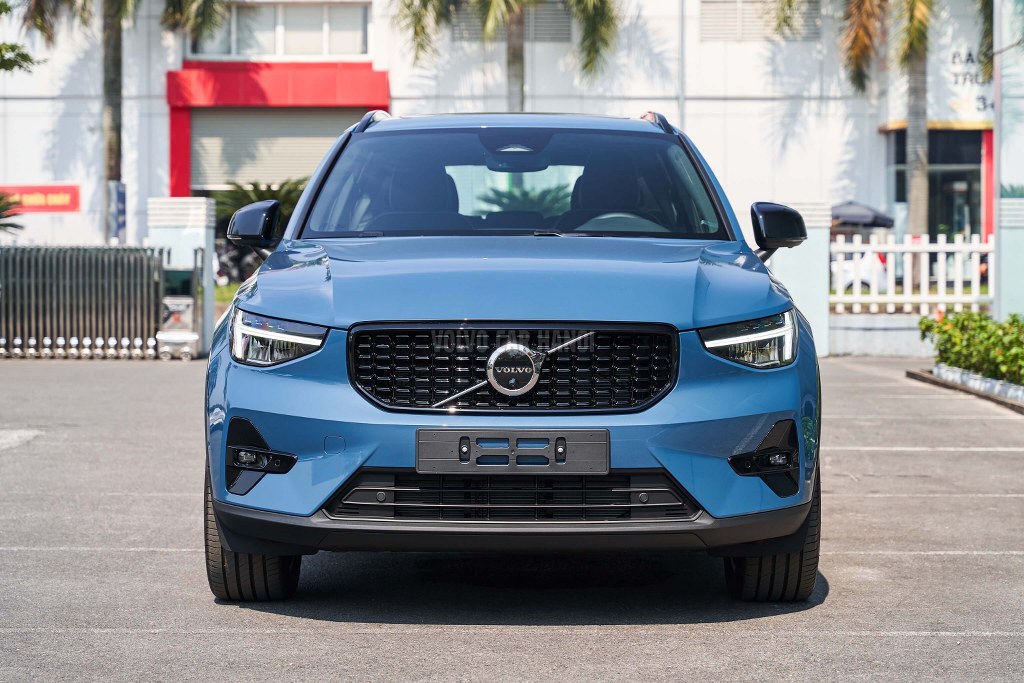 volvo xc40 ultimate 2