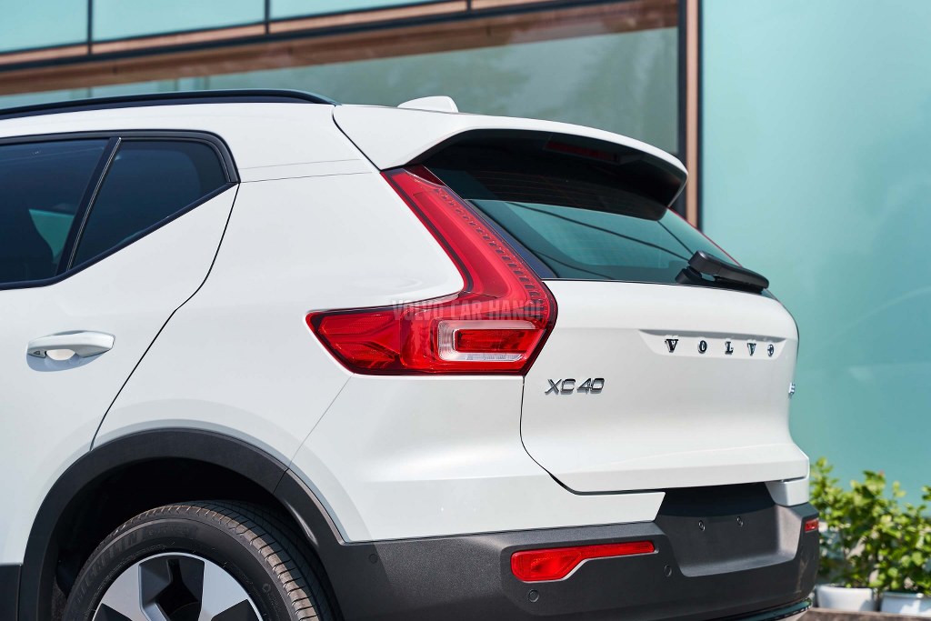 volvo xc40 ultimate 21