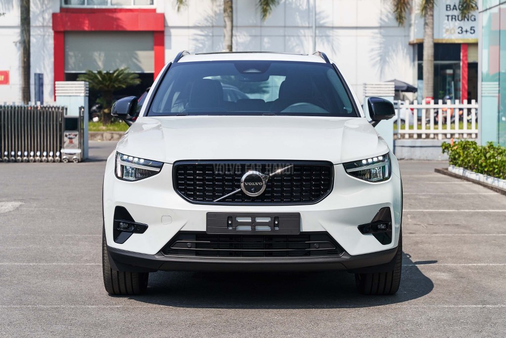 volvo xc40 ultimate 6