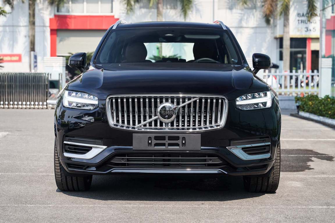 volvo xc90 t8 recharge 6