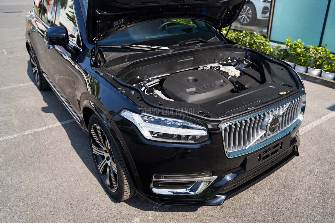 volvo xc90 t8 recharge 81