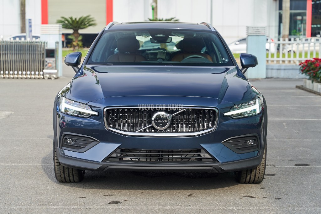 VOLVO V60 CROSS COUNTRY 1 14