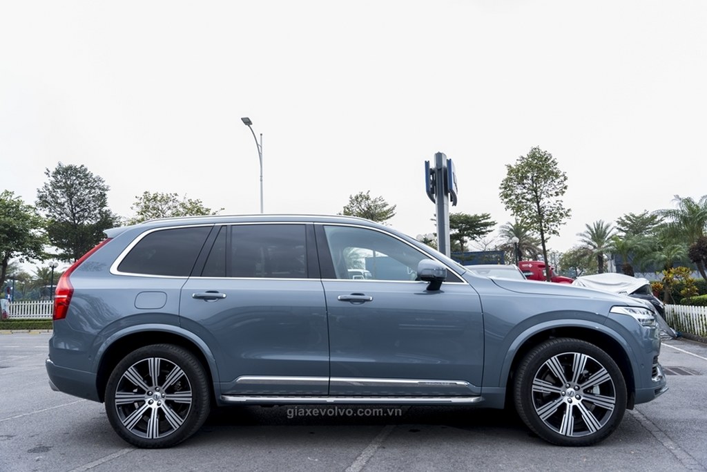 XC90 T8 RECHARGE 2021 XAM