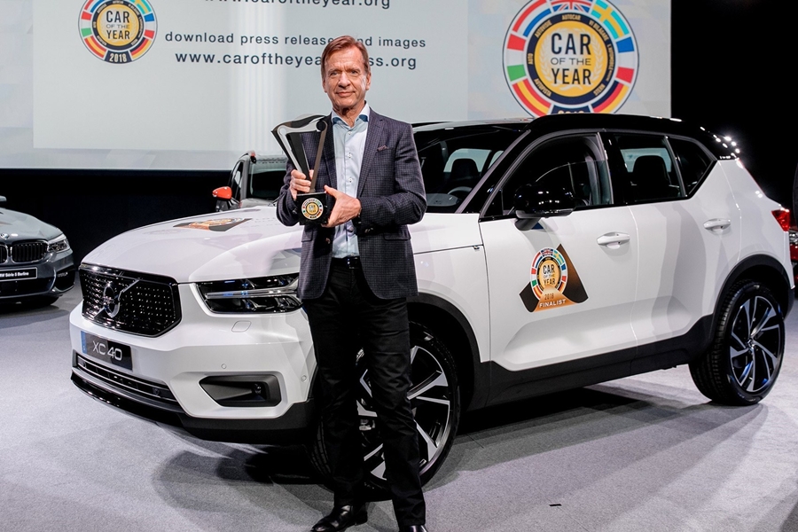 volvo xc40 xe cua nam