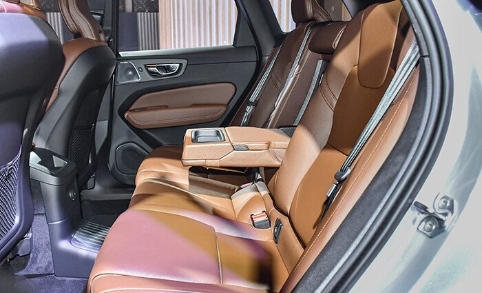 xc60 t8 awd recharge inscription 2022 ohvtqfo