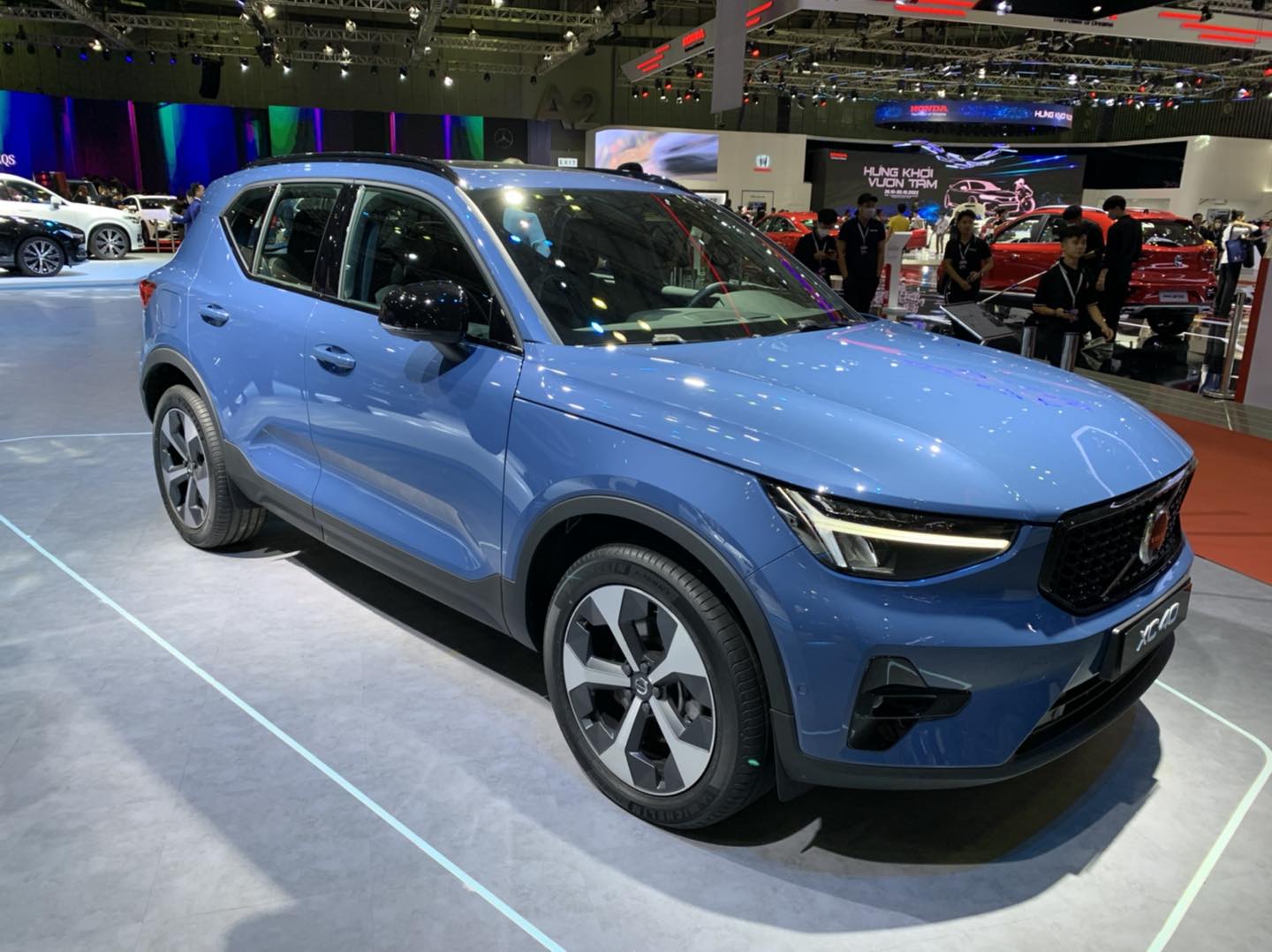 xc40 03 2277931j31774